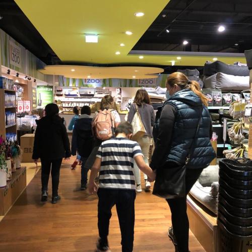 Ausflug zum Zoogeschäft